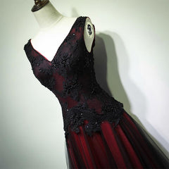 Black and Red Tulle V-neckline Beaded Lace Long Party Dress,A-line Formal Evening Dresses